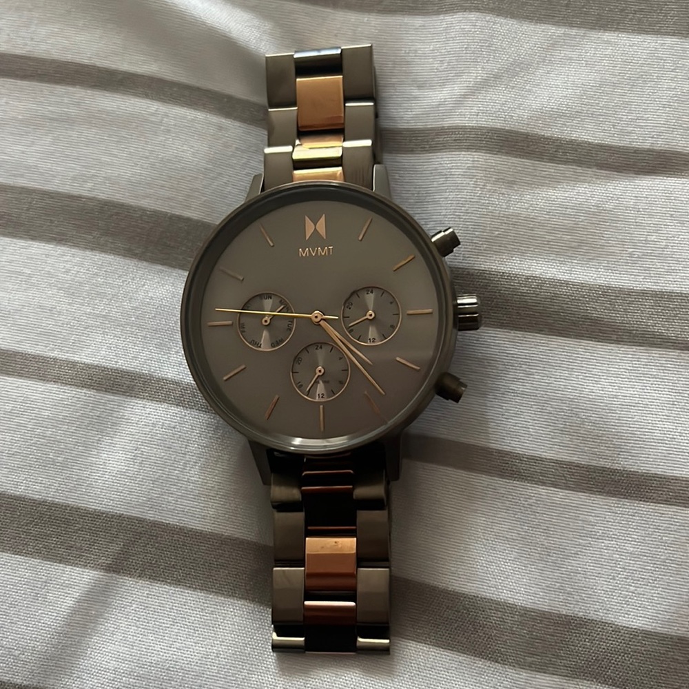 MVMT watch